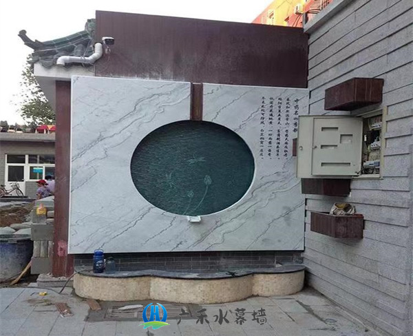 合肥家庭流水屏风墙